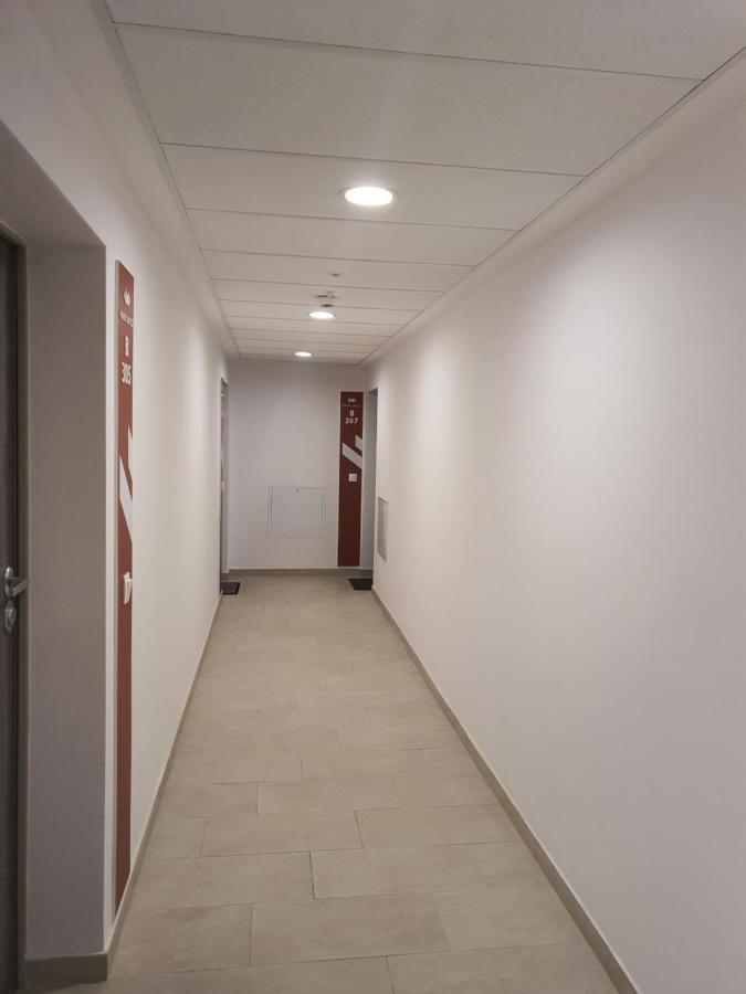 Park West Apartment - Free Parking Budapest Extérieur photo