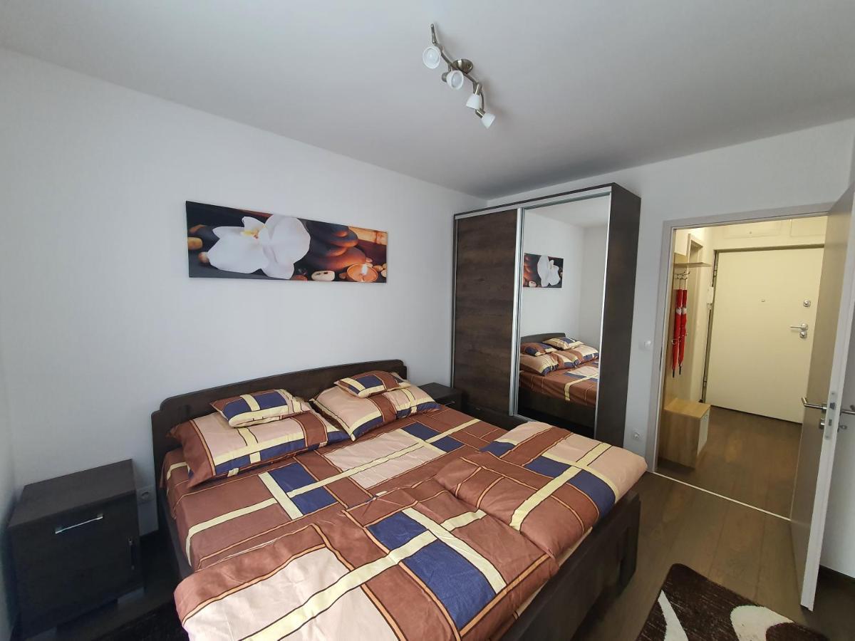 Park West Apartment - Free Parking Budapest Extérieur photo