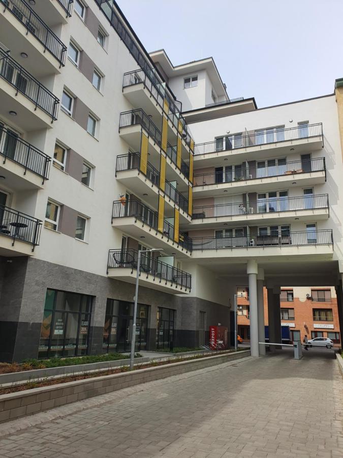 Park West Apartment - Free Parking Budapest Extérieur photo