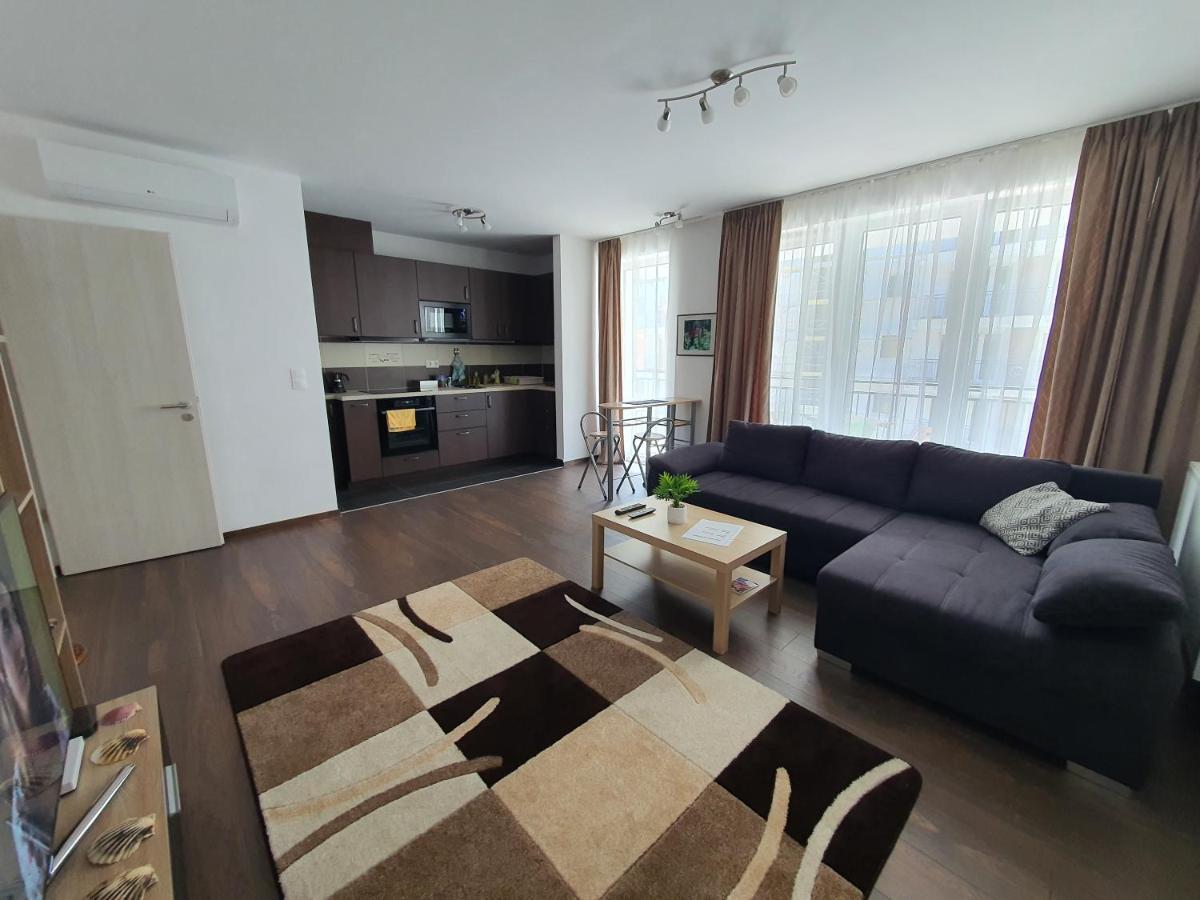 Park West Apartment - Free Parking Budapest Extérieur photo