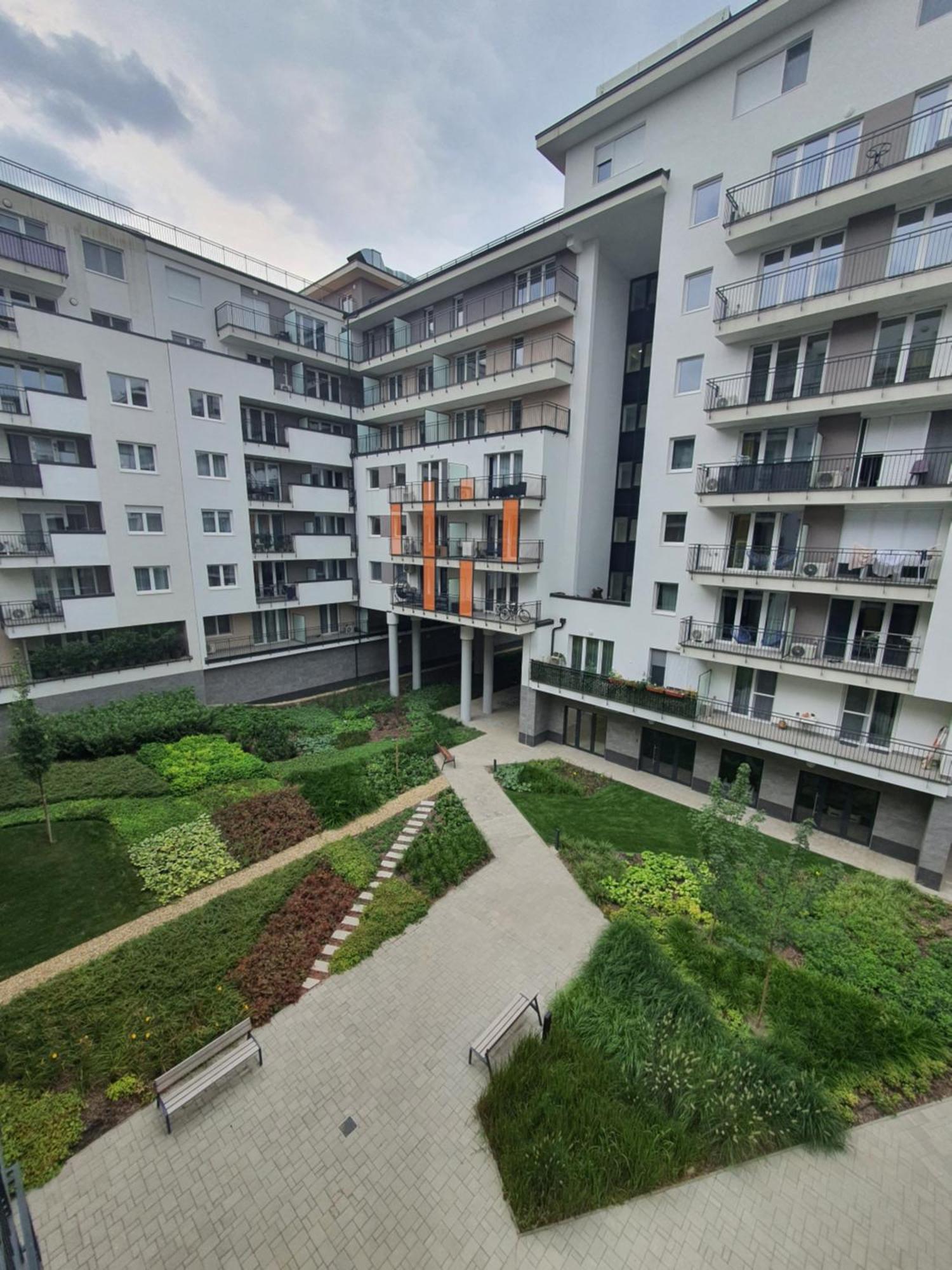 Park West Apartment - Free Parking Budapest Extérieur photo